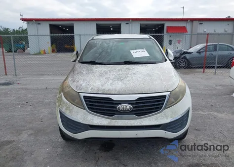 2013 Kia Sportage Lx z USA, uszkodzony, nr VIN KNDPB3A21D7493579